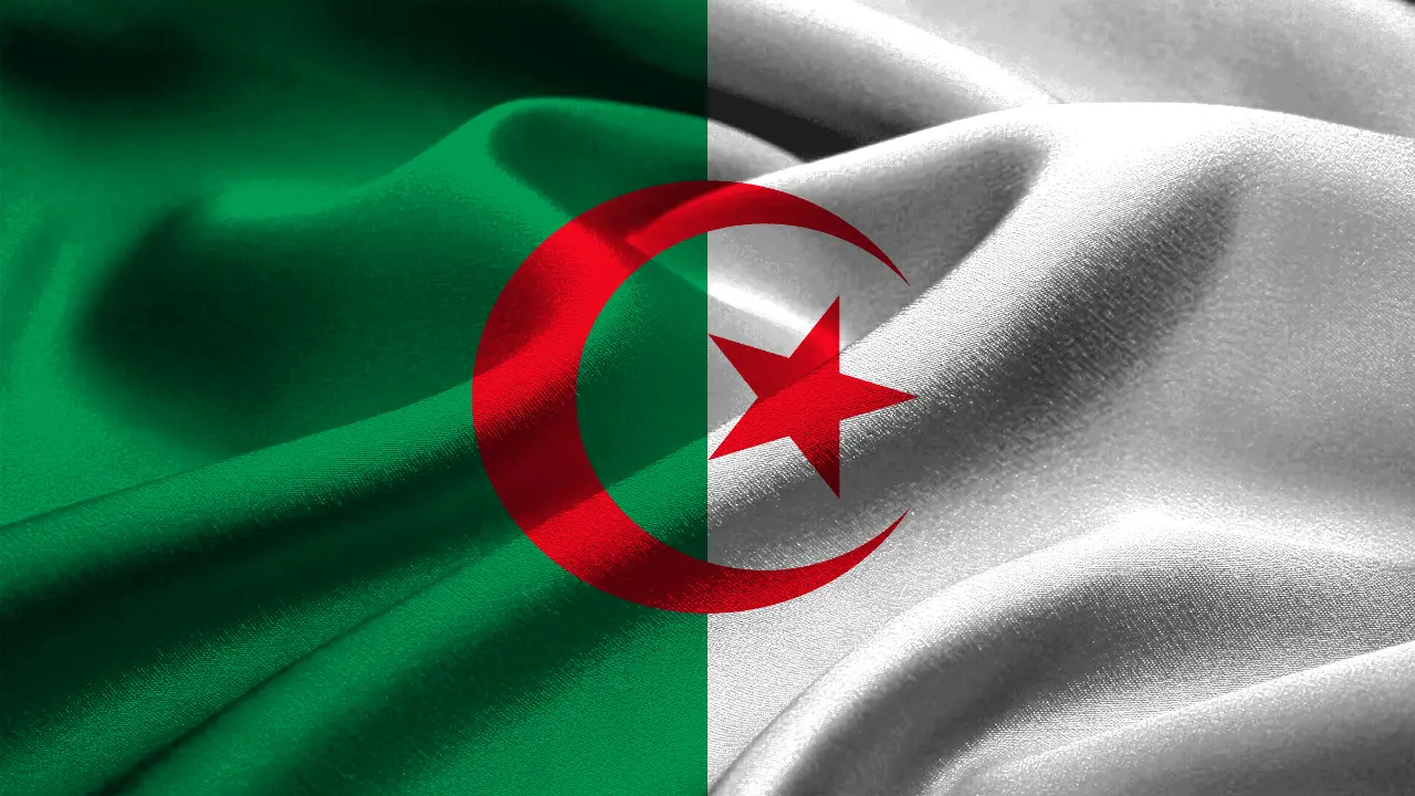 اللقاء المنتظر: تردد القناة الجزائرية لمباراة مصر والسنغال في كأس أفريقيا 2025